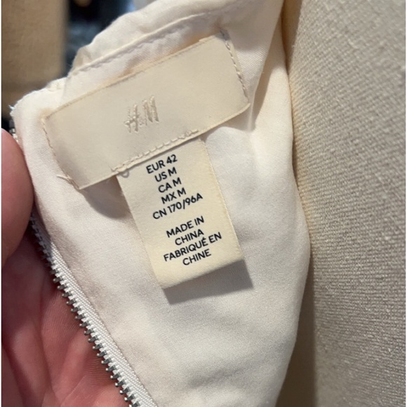 H&M Cropped Blouse - Picture 3 of 3